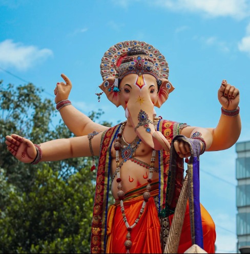 Unique Ganesh Murti in Ganeshotsav 2022 