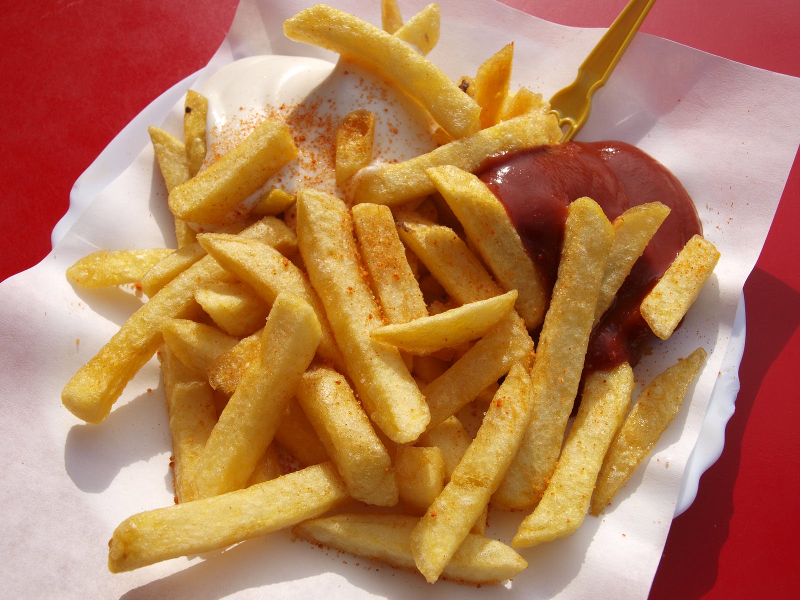 Worried about oily food use these cooking hack will help to make fried items more healthier
