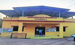 सरपंच पदासाठी धावाधाव; पालघर जिल्ह्यात आदिवासींमधील सक्षम उमेदवार शोधण्यासाठी राजकीय पक्षांच्या बैठकांना जोर