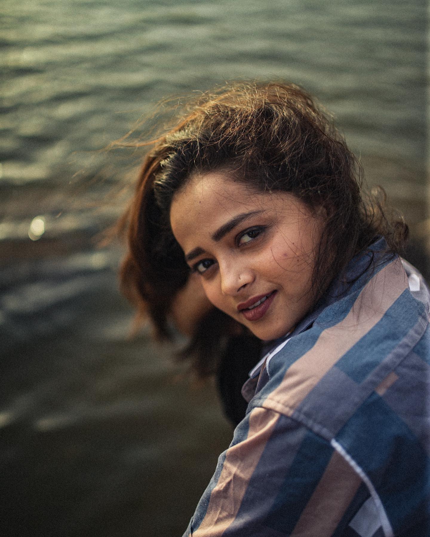 shivali-parab-glamorous-photoshoot