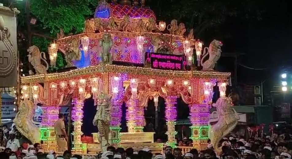 shrimant dagadusheth halawai ganpati visarjan mirvanuk 2022 photos 