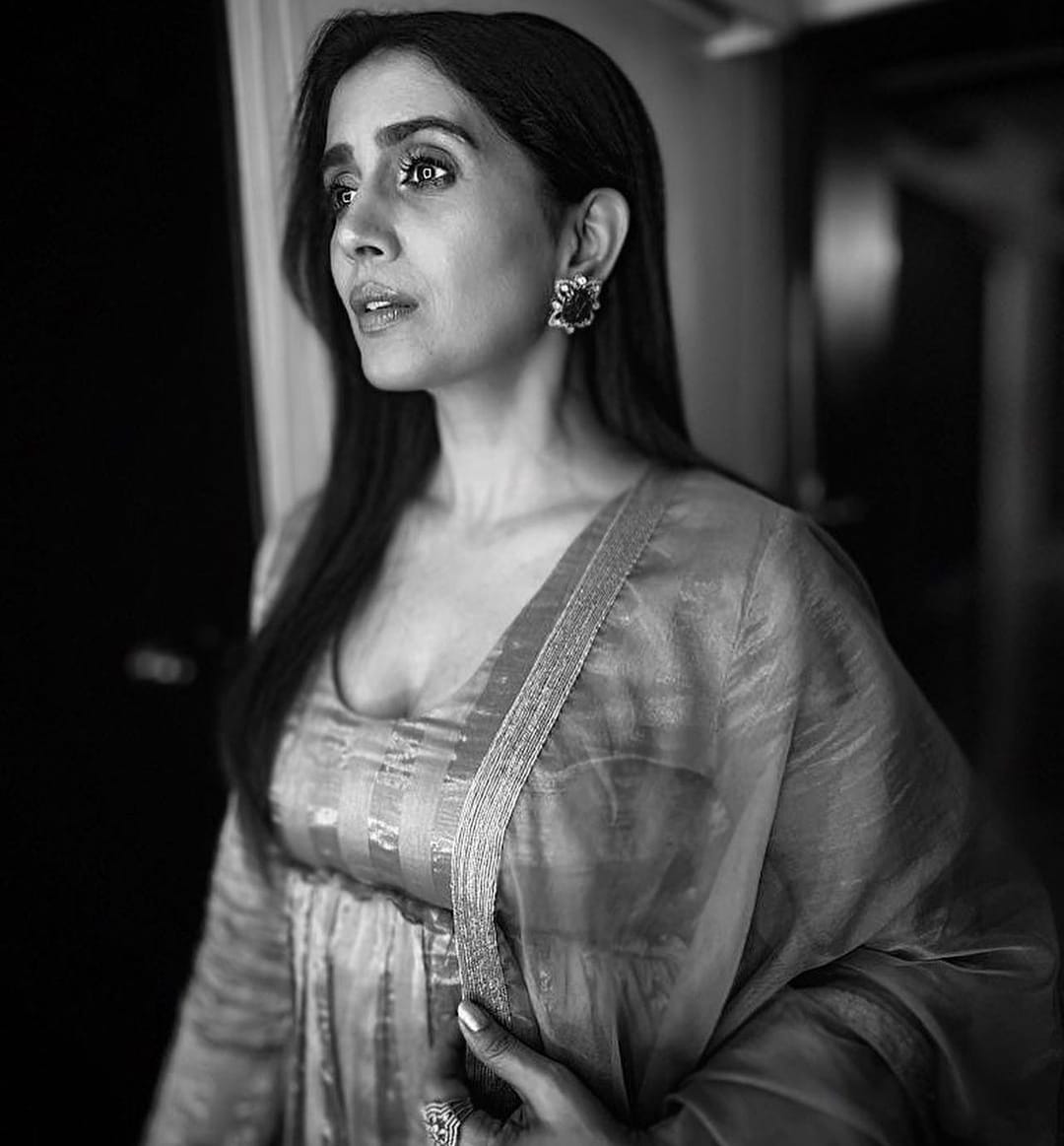 sonali kulkarni 1
