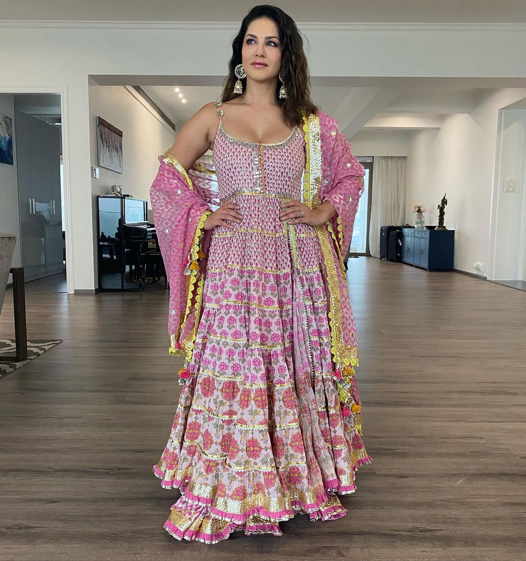 Sunny Leone in Ethnic Dress