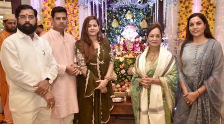 smita thakare visited varsha