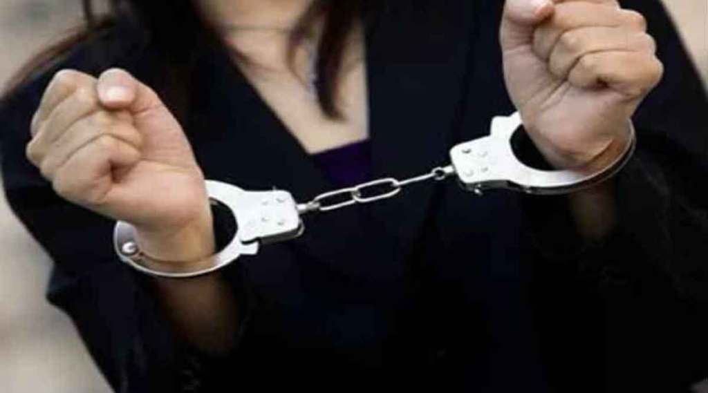 women-arrest
