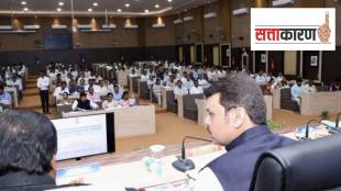 Akola district now expecting more developments because of Guardian minister post held by Devendra Fadnavis