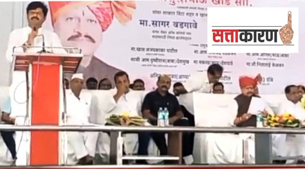 political clashes between MLA Anil Babar and Gopichand Padalkar political clashes between MLA Anil Babar and Gopichand Padalkar