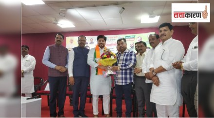 Former MLA Avadhut Tatkare joins BJP
