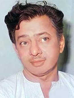 Kashinath Ghanekar: बॉलीवूड आणि मराठी चित्रपटांतील प्रसिद्ध अभिनेते काशिनाथ घाणेकर यांनी दंतचिकित्सा विषयात वैद्यकीय शिक्षण घेतले आहे. अभिनेता होण्यापूर्वी त्यांनी दंतचिकित्सक म्हणूनही सराव केला.