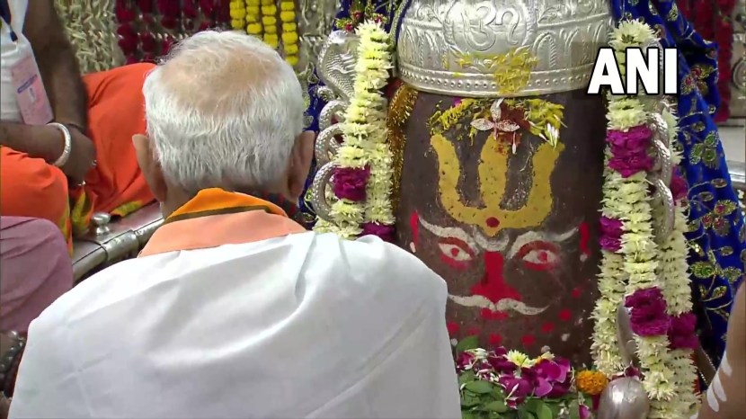 या कार्यक्रमासाठी पंतप्रधान मोदी आज संध्याकाळीच उज्जैनला पोहोचले होते.
