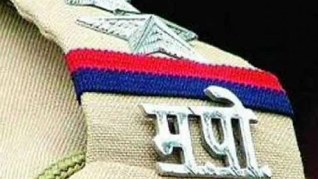 नागपूर : पोलीस अधिकाऱ्यांना बदल्यांचे वेध ; अधीक्षक पदासाठी काहींची ‘मोर्चेबांधणी’ नागपूर : पोलीस अधिकाऱ्यांना बदल्यांचे वेध ; अधीक्षक पदासाठी काहींची ‘मोर्चेबांधणी’
