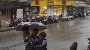 Heavy rains begin in Uran