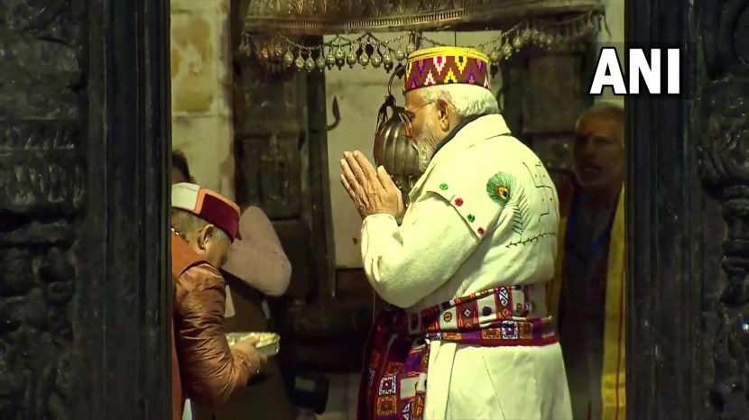 21 व्या शतकातील विकसित भारत घडवण्याचे दोन प्रमुख आधारस्तंभ असल्याचे पंतप्रधान मोदी म्हणाले.