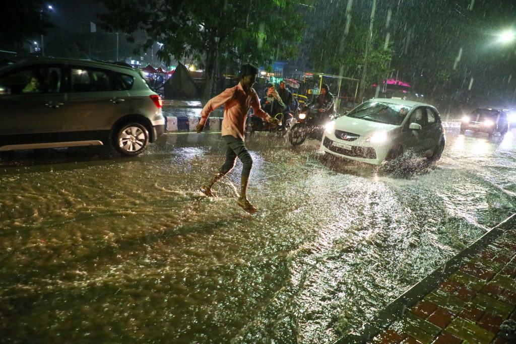 pune heavy rainfall