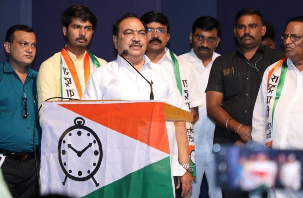 EKNATH KHADSE