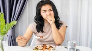 food stuck in throat
