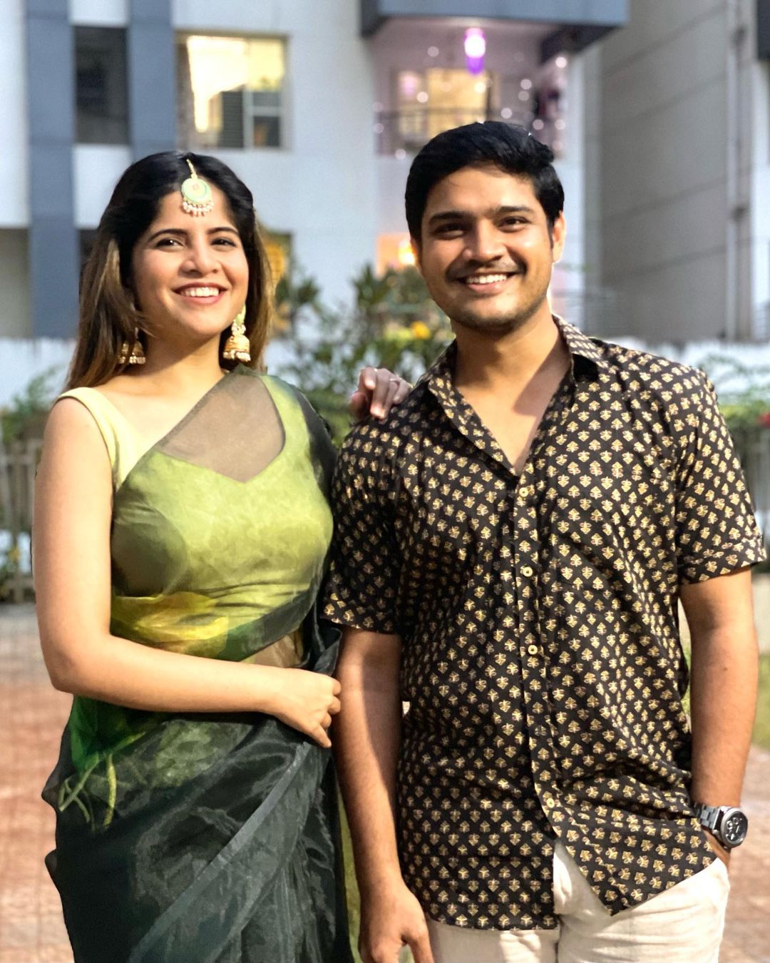 know about bigg boss marathi contestant amruta deshmukh