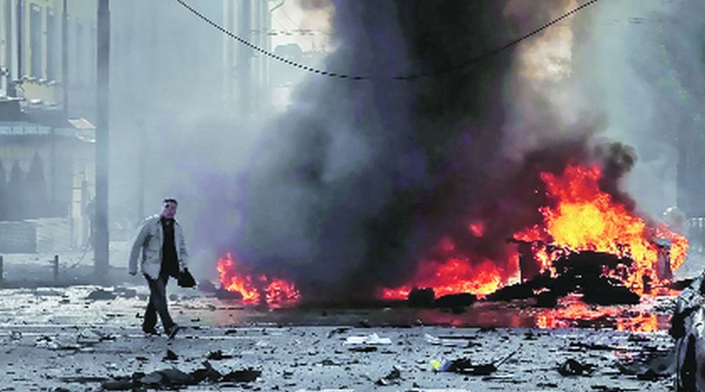 lekh anvyartha war lekh anvyartha war