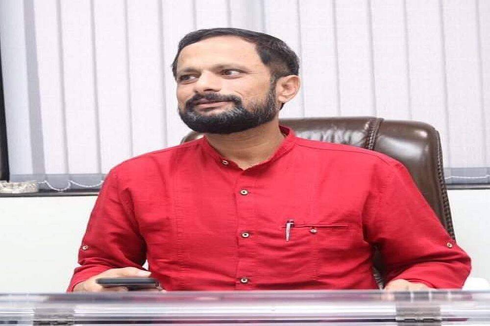  Shinde group got shield sword symbol