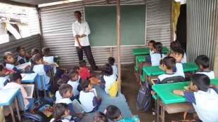 education officials order to reopen school in darewad