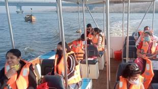 navi mum boating in marine