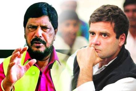 रामदास आठवलेंची राहुल गांधींवर टीका रामदास आठवलेंची राहुल गांधींवर टीका