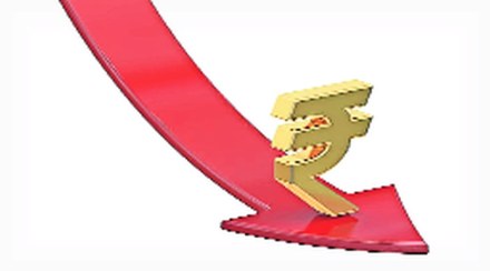 India rupee fall to record low against us dollar India rupee fall to record low against us dollar