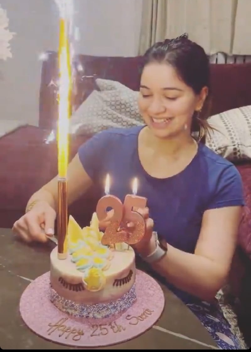 sara tendulkar 6