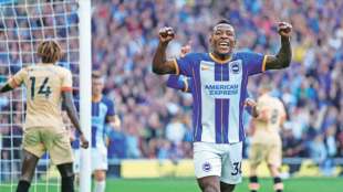premier league leeds united beat liverpool brighton beat chelsea