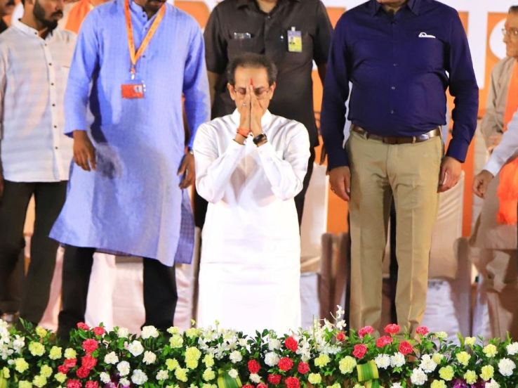 uddhav thackeray and sanjay deshmukh