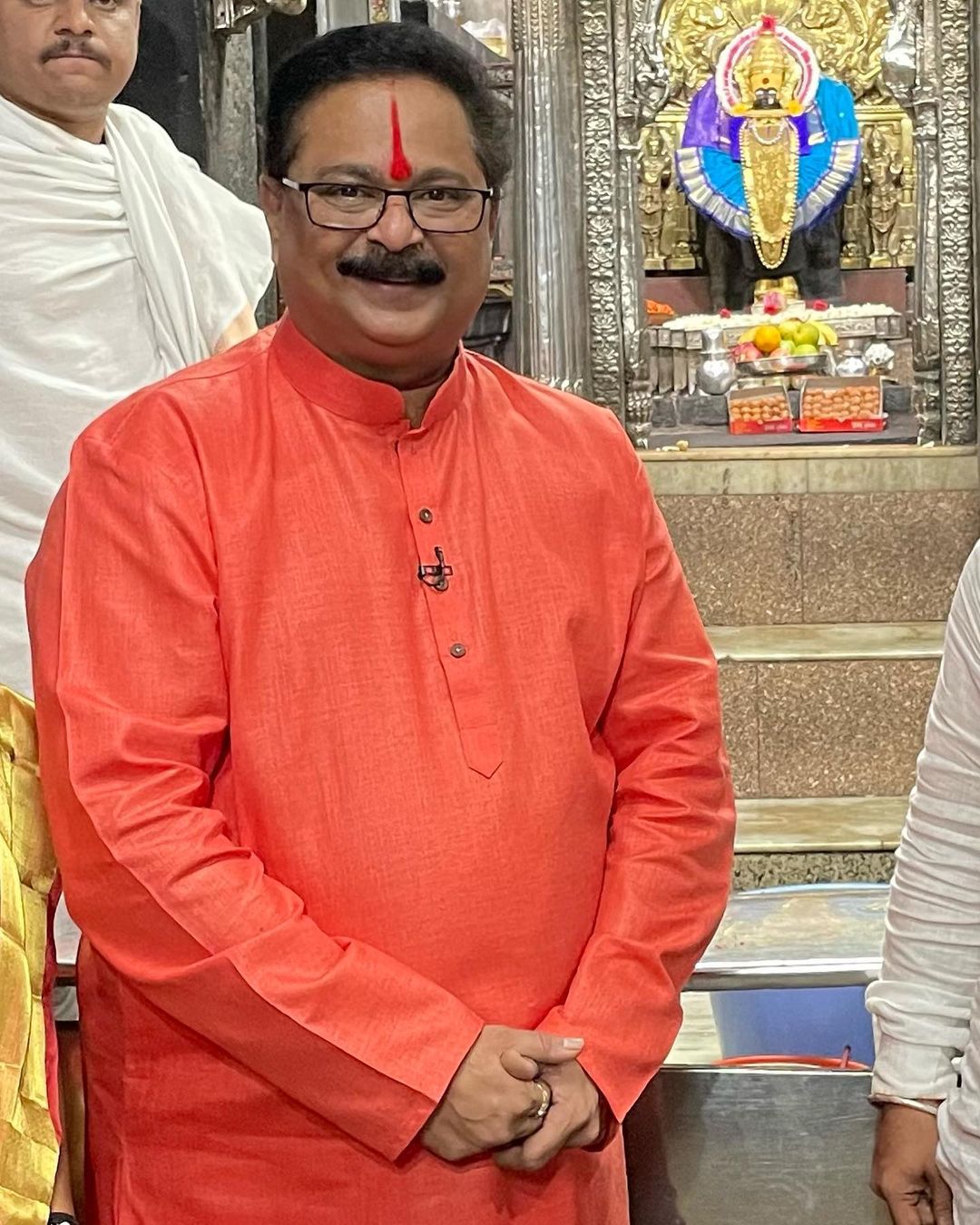 aadesh bandekar home aadesh bandekar