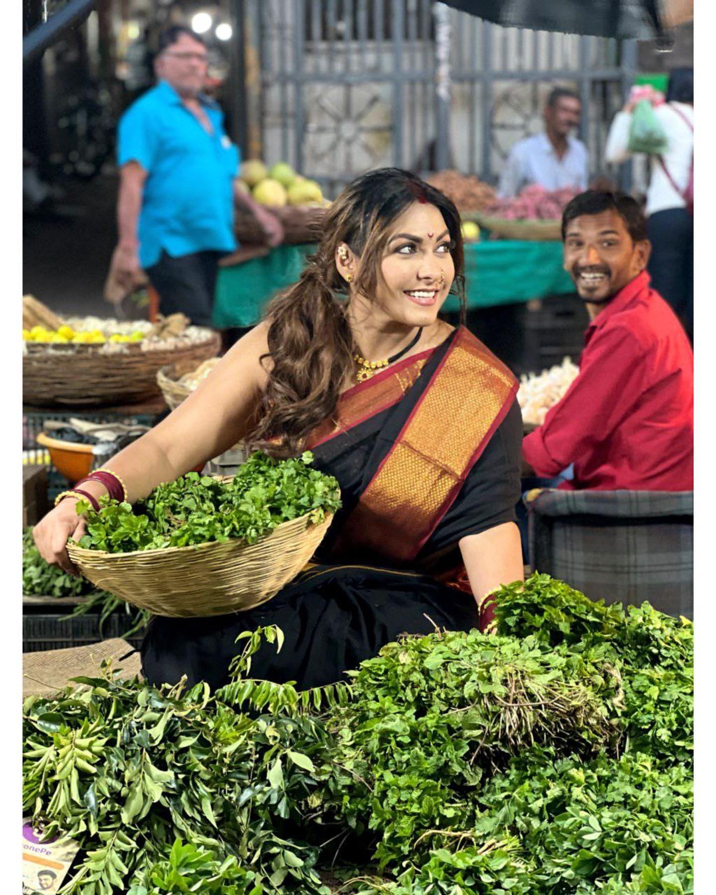 kajal kate shares bhajiwali look photos 