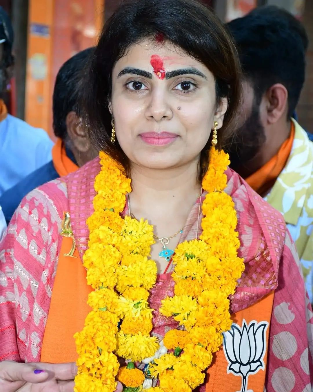 rivaba ranvindra jadeja saree collection