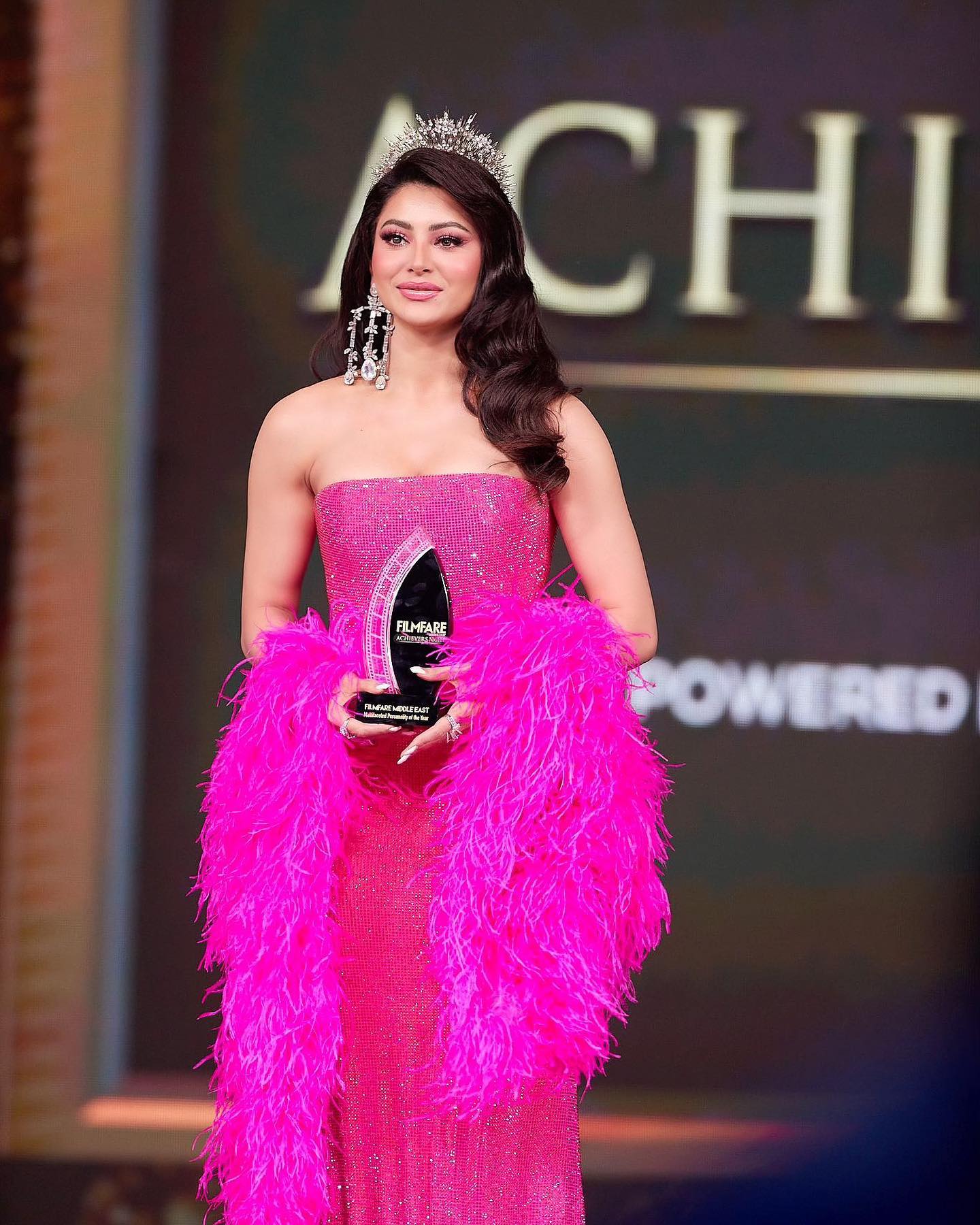 Urvashi Rautela in pink bodycon dress