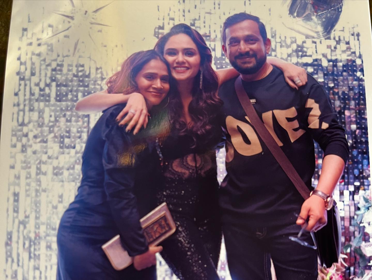 amruta khanvilkar birthday celebration