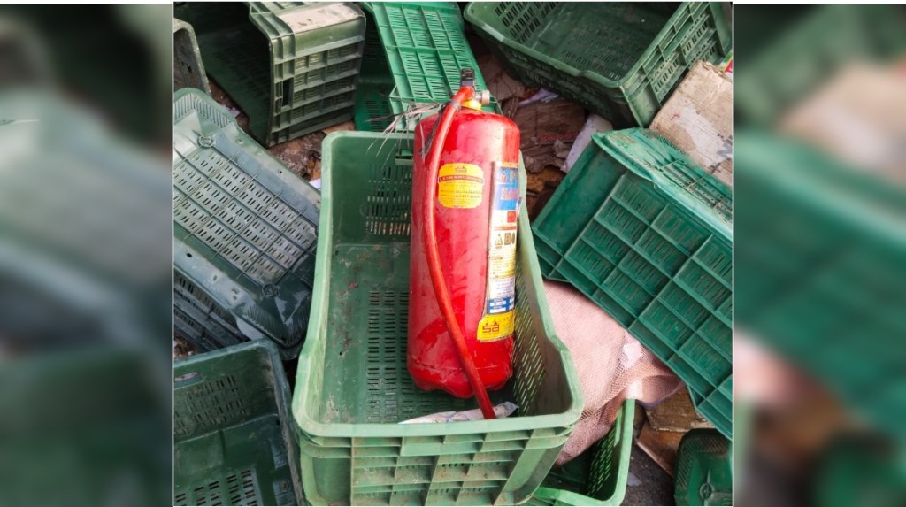 navi mumbai APMC market committees neglect of fire safety