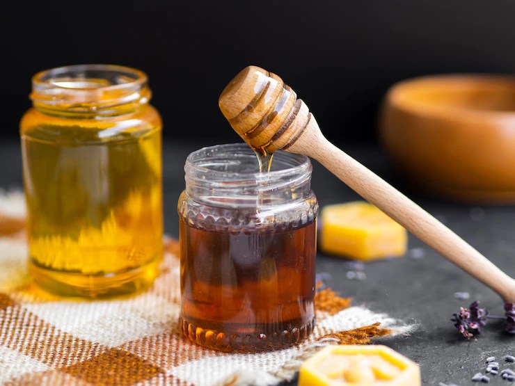 how to take care of children during winter season Honey Turmeric Milk Hydration Taking hot water steam these home remedies will be beneficial for child