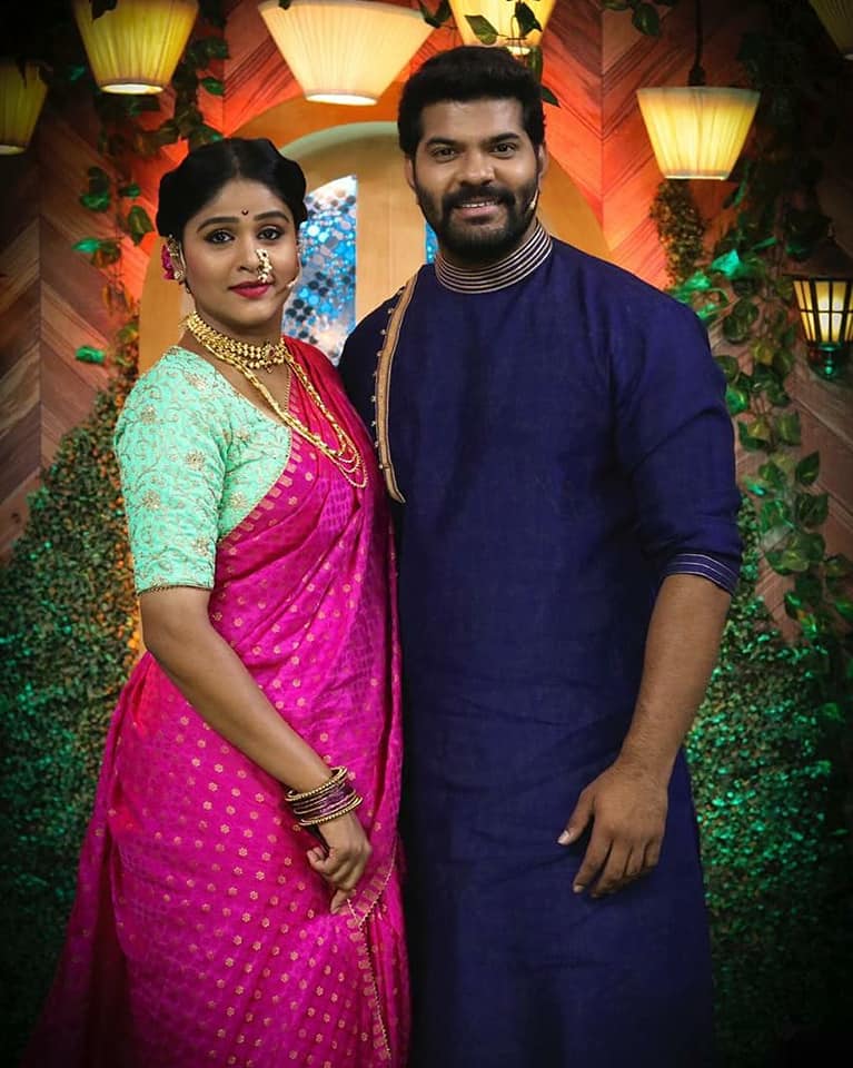 Akshaya deodhar hardeek joshi