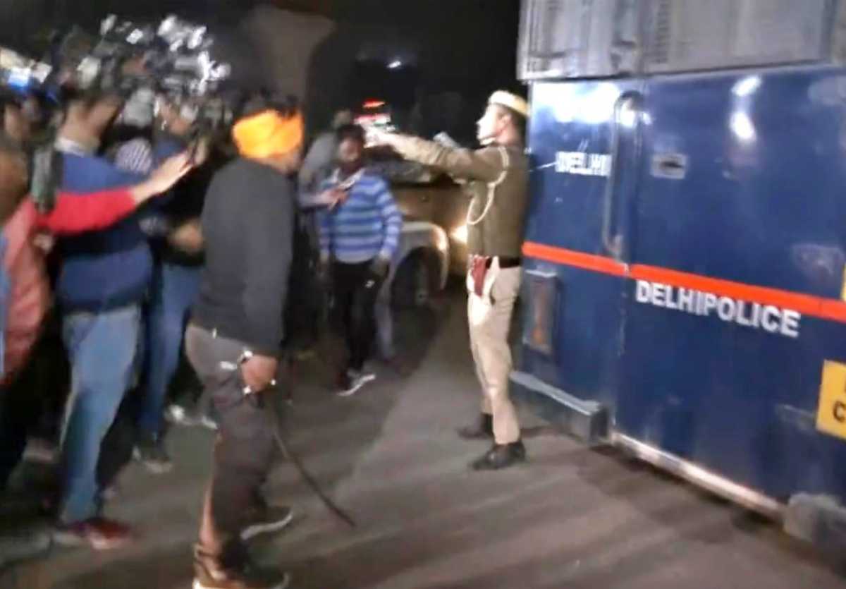 हल्लेखोर कुलदीप ठाकूरने हा हल्ला करण्यामागील कारणं सांगितली. ती खालीलप्रमाणे,