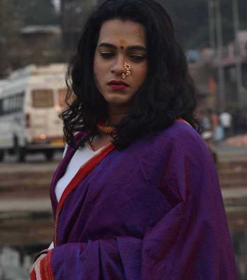 नवाजुद्दीनने शेअर केलेल्या पोस्टरमध्ये तिला पाहून तिच्या चाहत्यांनी आनंद व्यक्त केला आहे. तसंच तिला मोठ्या पडद्यावर पाहण्यासाठी तिचे चाहते खूप उत्सुक आहेत.