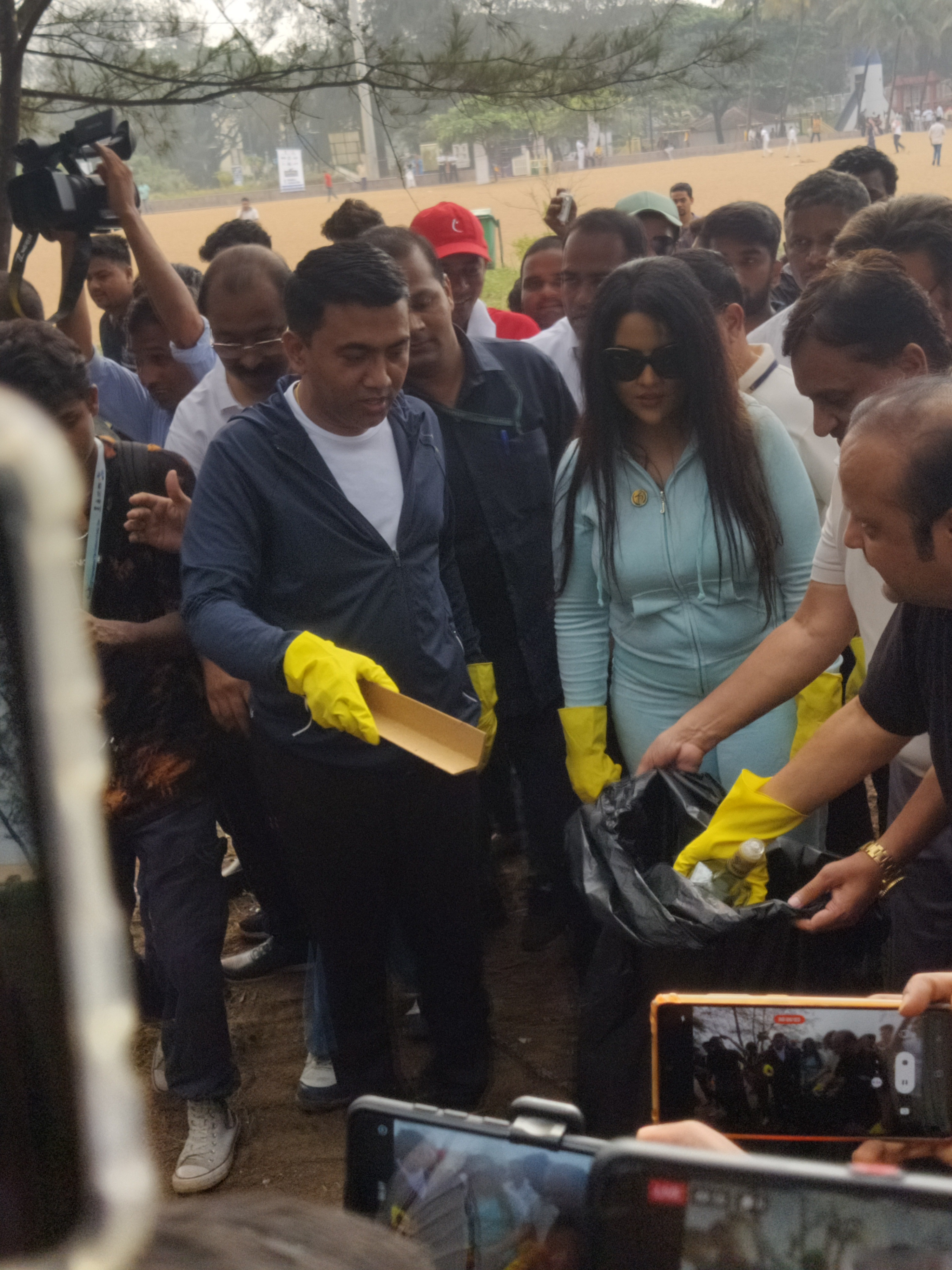 IFFI 2022 beach clean-up drive