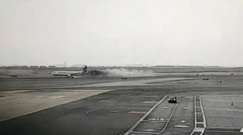 Latam Airlines plane struck a firetruck at Peru Latam Airlines plane struck a firetruck at Peru