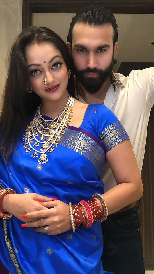 Manasi Naik 23