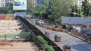 new year time demolish gokhale bridge december dawn complete tender process western railway mumbai