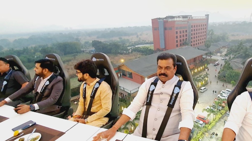 sky floating restaurant in bhiwandi inaugurated by union minister kapil patil mumbai thane sky floating restaurant in bhiwandi inaugurated by union minister kapil patil mumbai thane