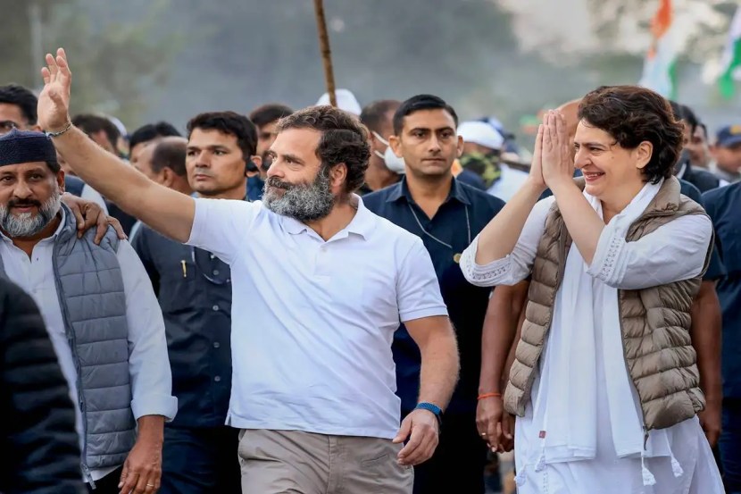 काँग्रेस नेत्या प्रियांका गांधी खंडवामध्ये 'भारत जोडो' यात्रेत सहभागी झाल्या होत्या.(फोटो सौजन्य-पीटीआय)
