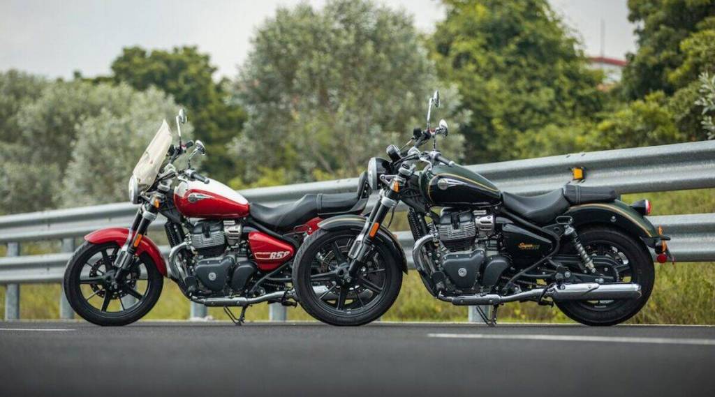 Royal Enfield Super Meteor 650 pic 2