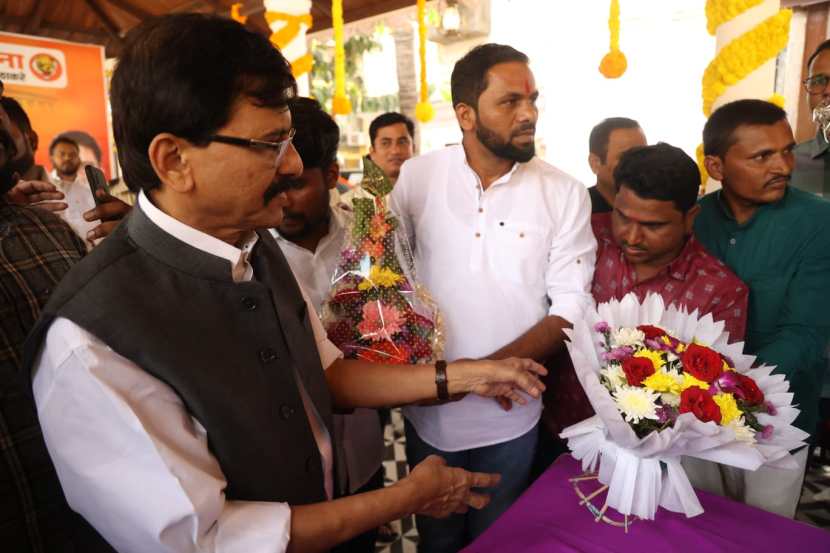 पत्राचाळ प्रकरणी दसरा, दिवाळी तुरुंगात गेल्यानंतर संजय राऊत नुकतेच तुरुंगातून बाहेर आले आहेत.