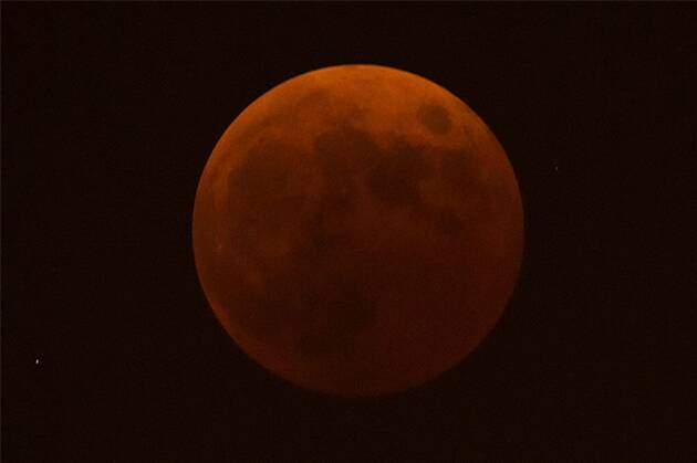 Lunar eclipse 2022