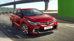 Toyota Glanza CNG याच महिन्यात होणार लाँच; तगड्या मायलेजसह मिळणार दमदार फीचर्स